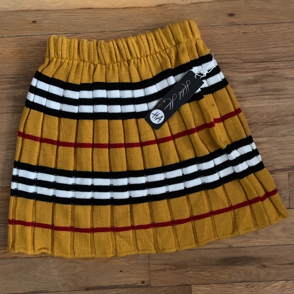 Matching set - Picture 2 of 6